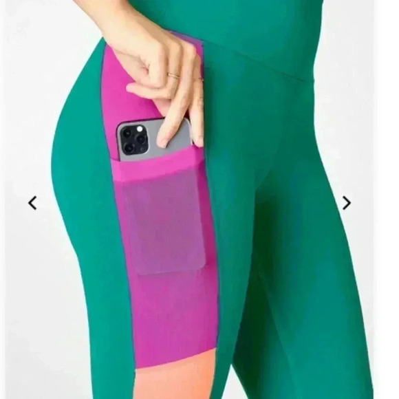 Fabletics power hold on the go high waisted legging dark jade wild nectar fiesta - Picture 2 of 7